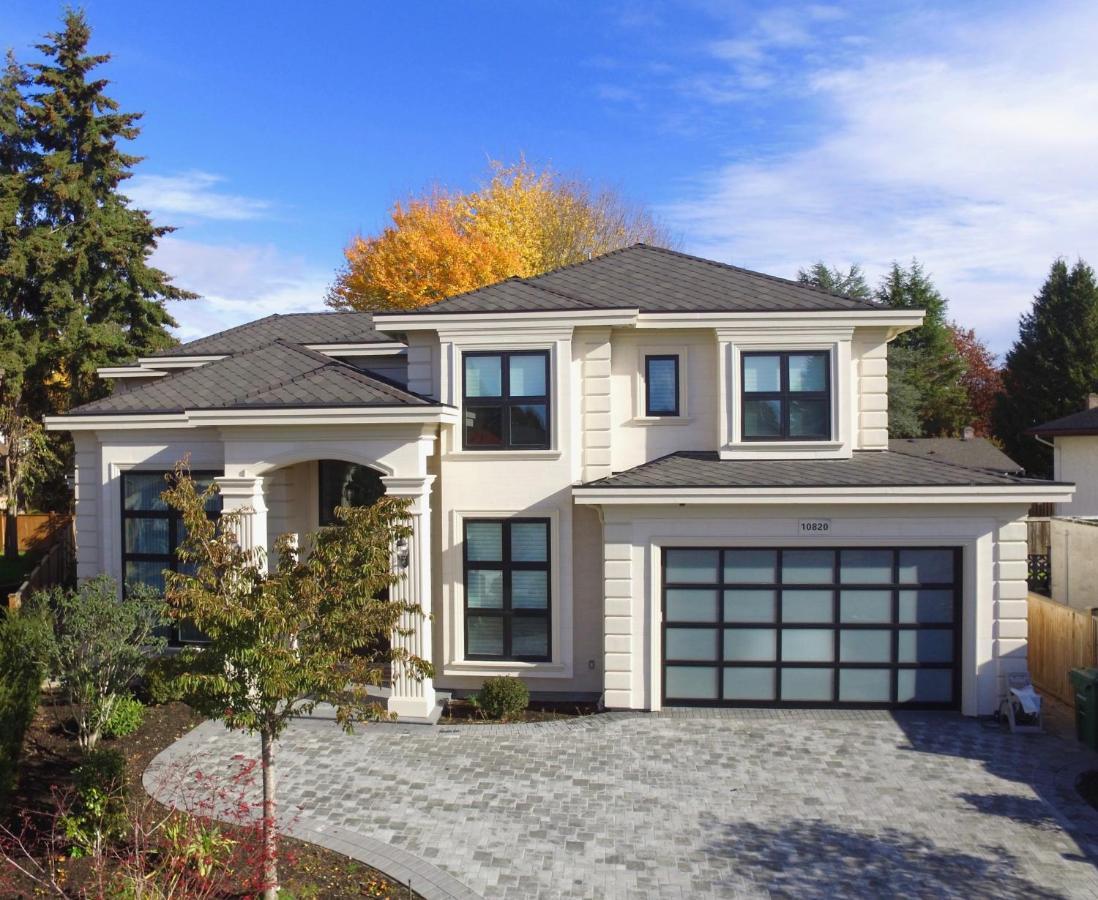 Vancouver Shangrila House 列治文 外观 照片