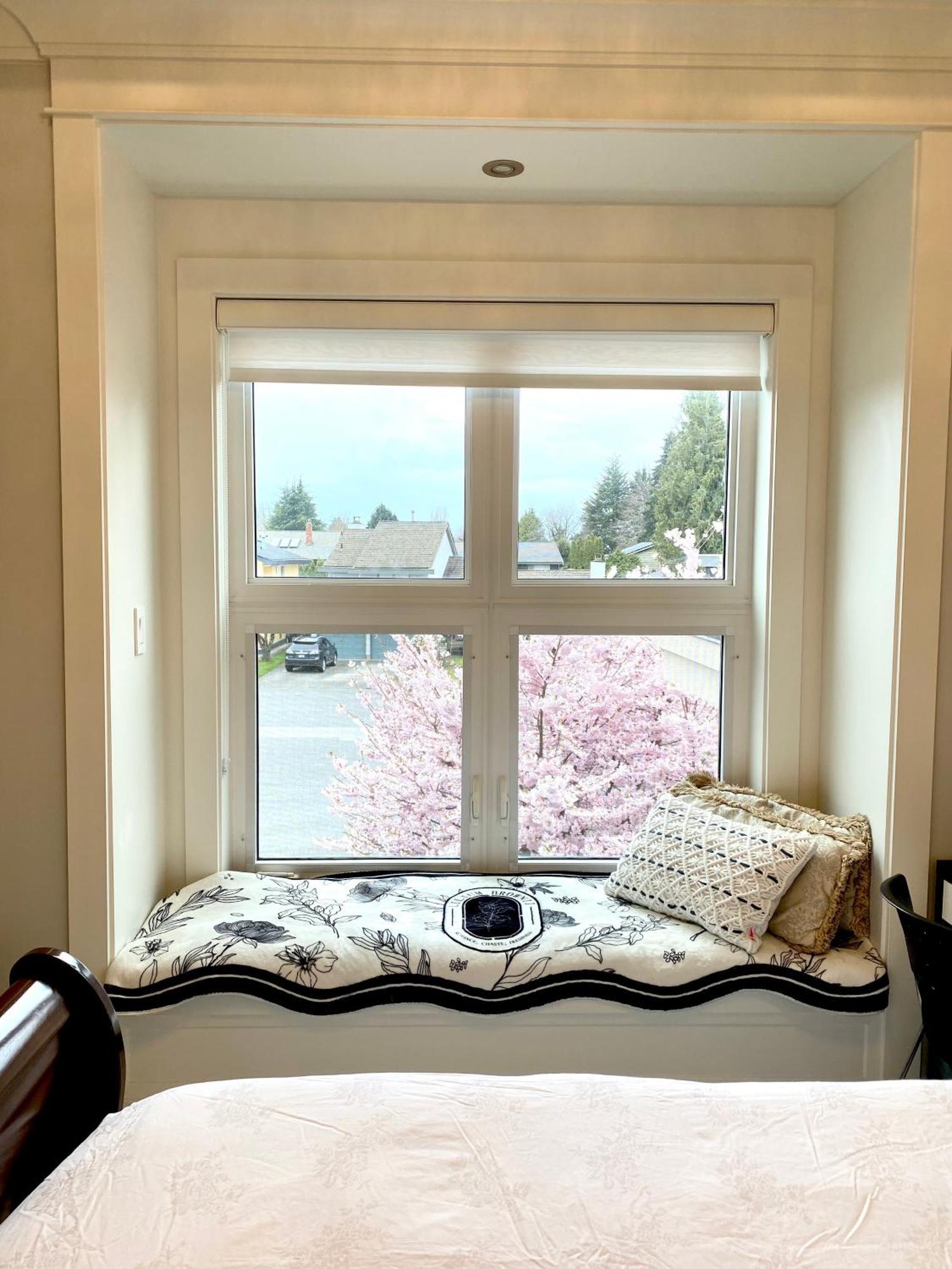 Vancouver Shangrila House 列治文 外观 照片