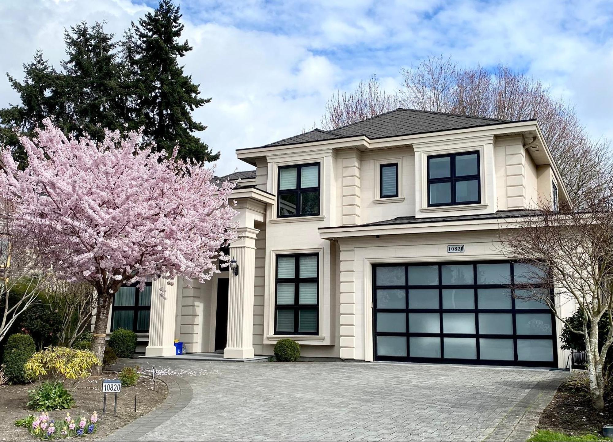 Vancouver Shangrila House 列治文 外观 照片