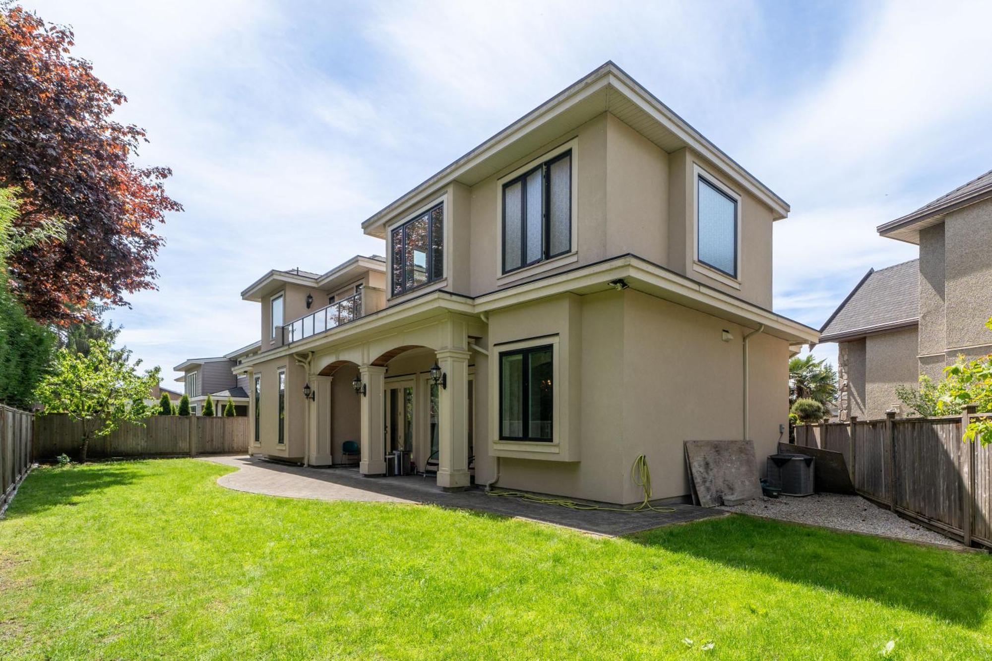Vancouver Shangrila House 列治文 外观 照片